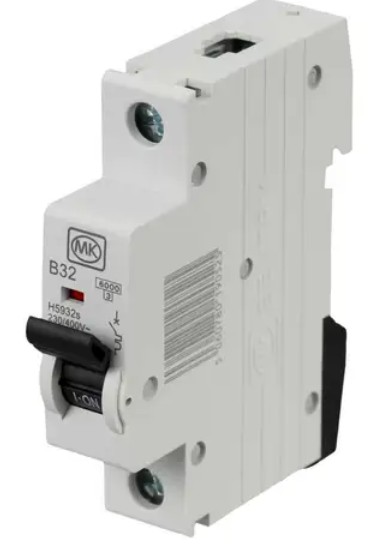 A type B 32 amp miniature circuit breaker