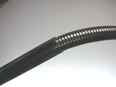 Corrugated flexible pipe